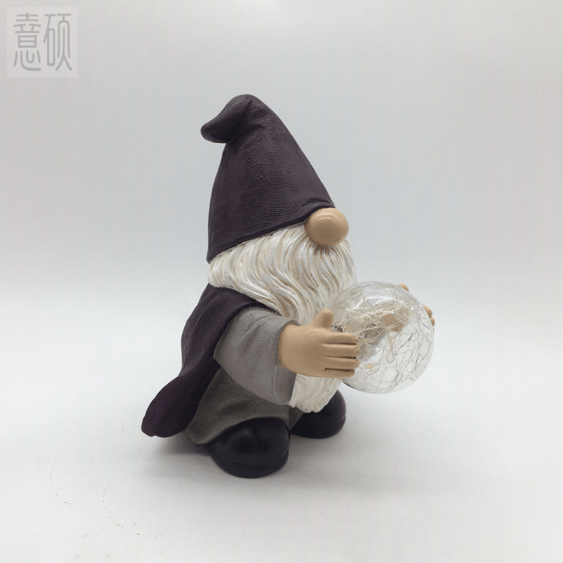 Solar Wizard Gnome Light