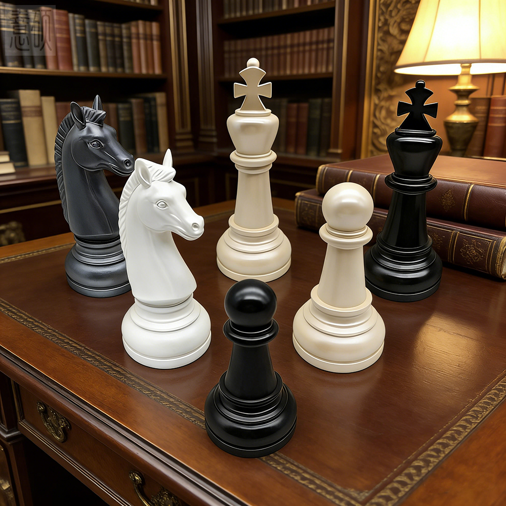 Resin Chess Ornaments